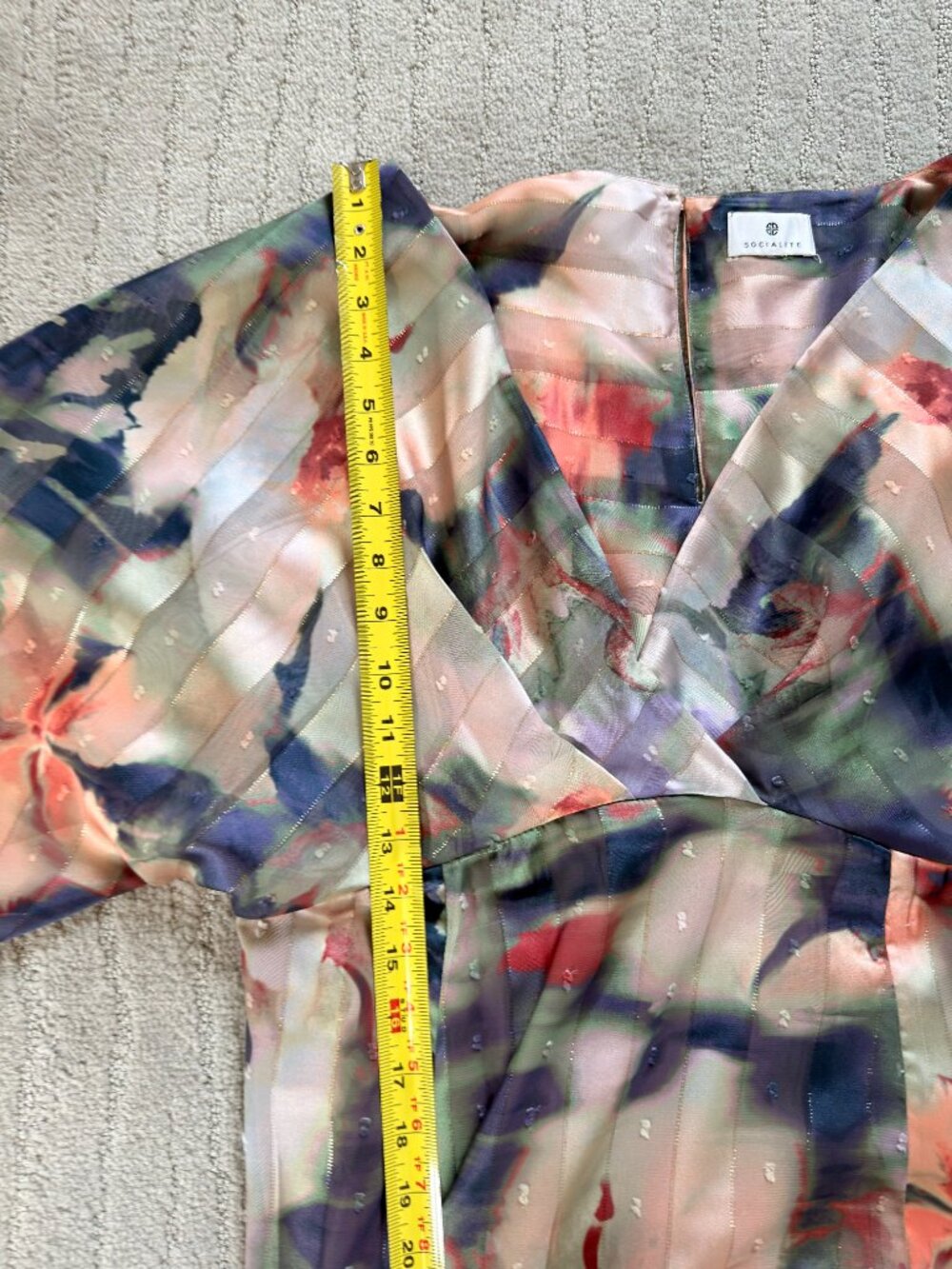 **Socialite Metallic Mixed Print Long Sleeve Midi Dress ✨🌸** - Picture 9 of 12